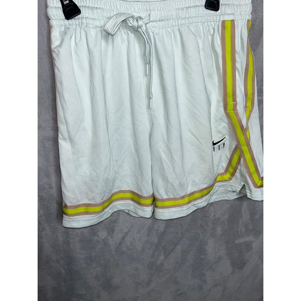 Nike Fly Dri fit Basketball Shorts Green Women's M Pockets 6"